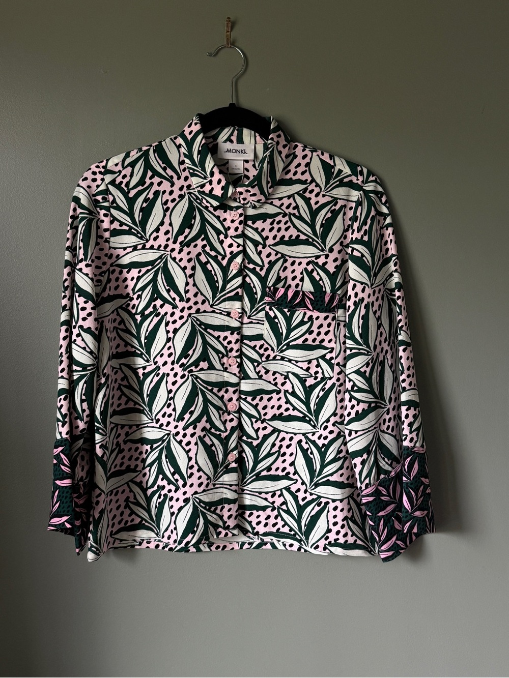 Monki Pink and Green Leaf-Print Relaxed Button Shirt w/ Pocket - Size S